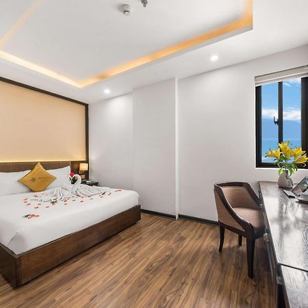 Palazzo Luxury Hotel Da Nang Exterior foto